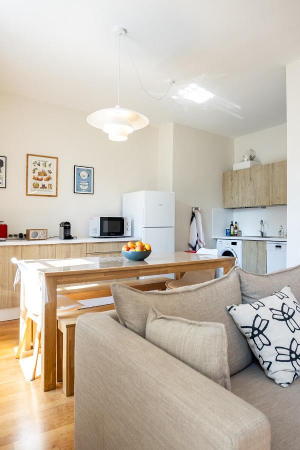 Bel Appartement, Bien Equipe Et Confortable Dans Le Centre Historique Fougères Zewnętrze zdjęcie